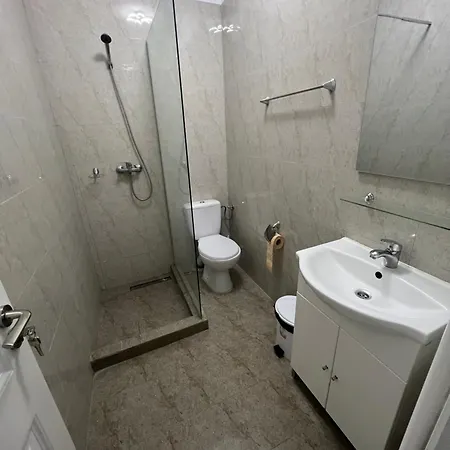 Apartman Aris Năvodari